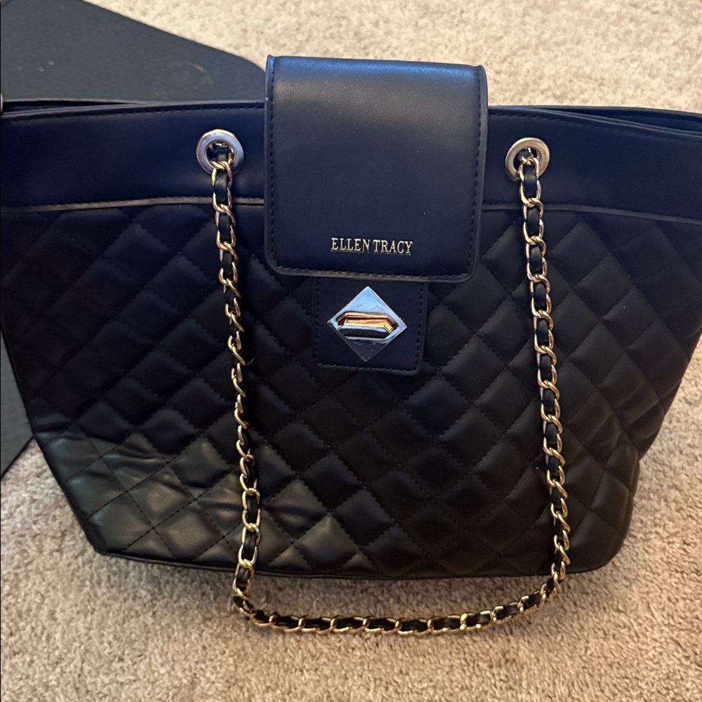 Ellen Tracy Black Quilted Chain Tote